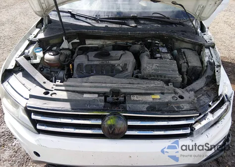 2018 Volkswagen Tiguan 2.0T Se/2.0T Sel z USA, uszkodzony, nr VIN 3VV3B7AX2JM011917